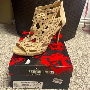 Fegalicious heels: “histeria” nude, size 8M